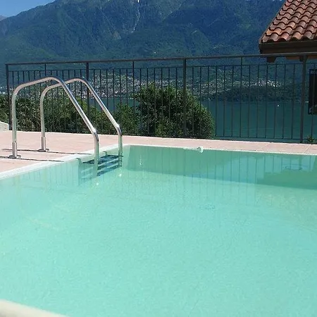 Daire Sleeps 4 Pool Wifi T801705